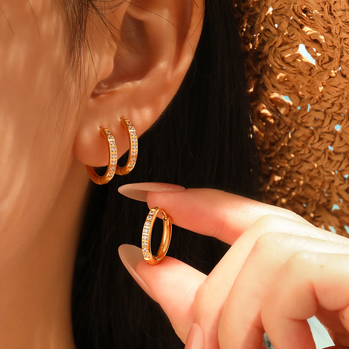 WomenHypoallergenicLuxuryPvdPlatingJewelryStainlessSteelWaterproofZirconHoopEarringsWholesale