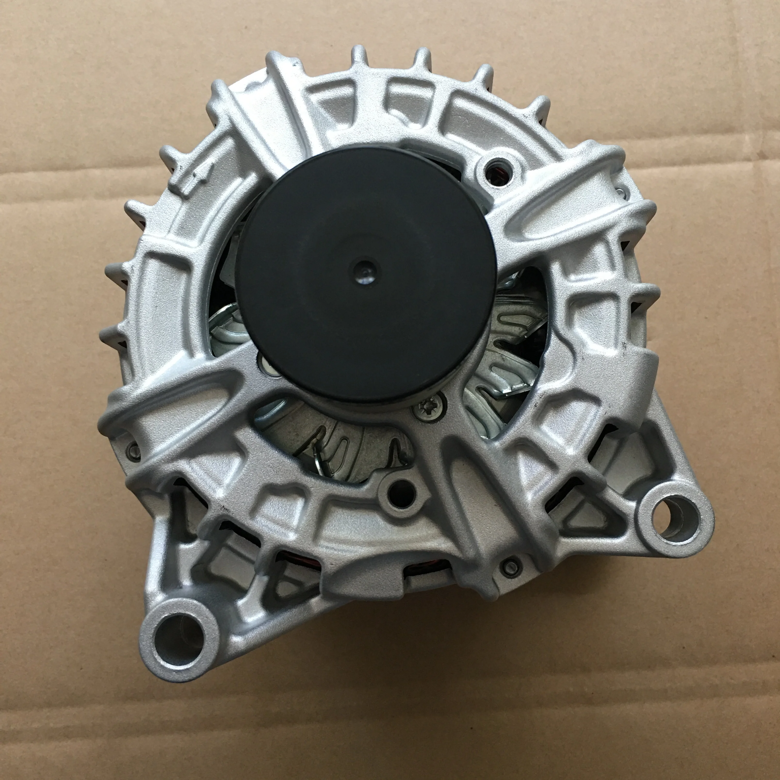 For bmw 3 F31 F30 F35 N20 B20 a 328 I Original Seg CAR Alternator 0125812002 0125812001 12317645044