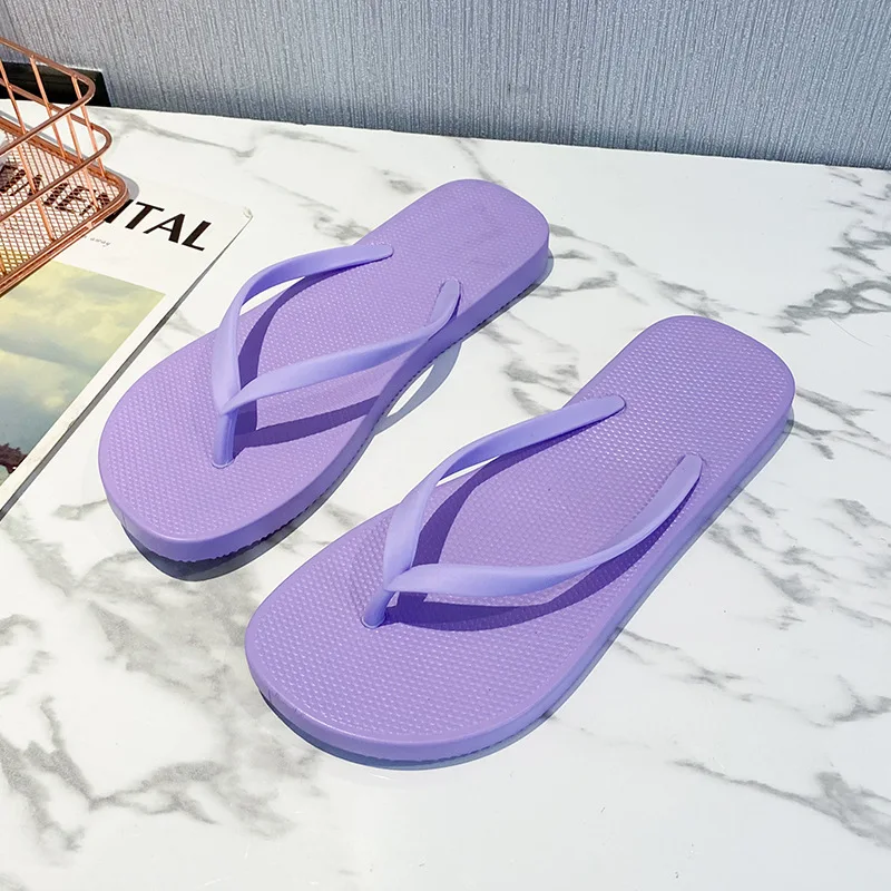 Women Beach Bathroom Slippers Non-slip Flip Flops Custom Rubber Slippers  Flat Sandals PVC Summer Flip-flops Slippers for Women