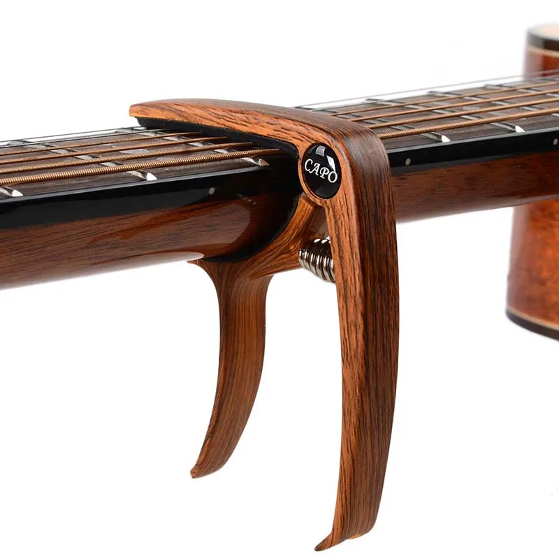 wooden capo