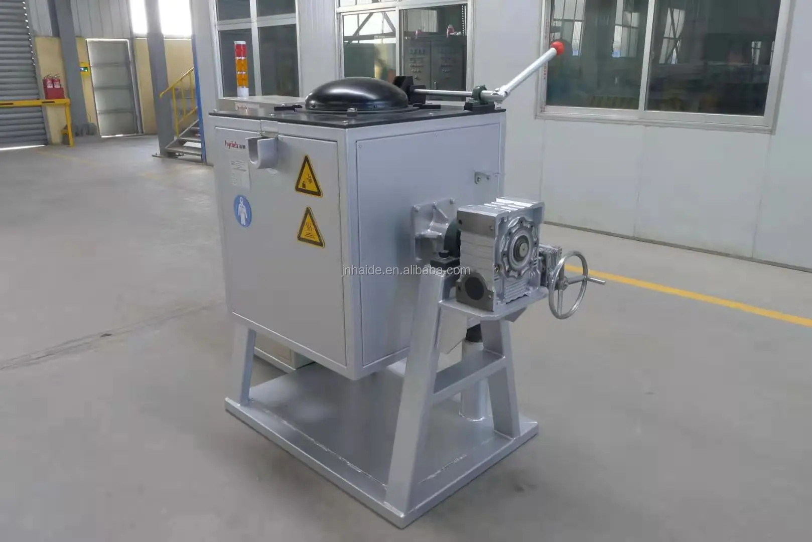 Lab University Testing 50 KG Aluminum Melting Holding Crucible Furnace for Aluminum Ingot