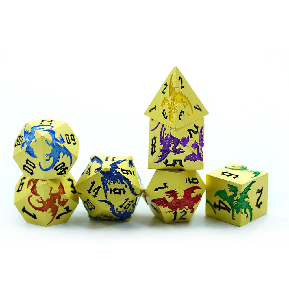 Conjunto de Dados Poliédricos em Liga de Zinco e Cobre com 16mm Coloridos Arco-íris com Logotipo Personalizado para Jogos de Tabuleiro Formatado em Formato Poliédrico Metálico