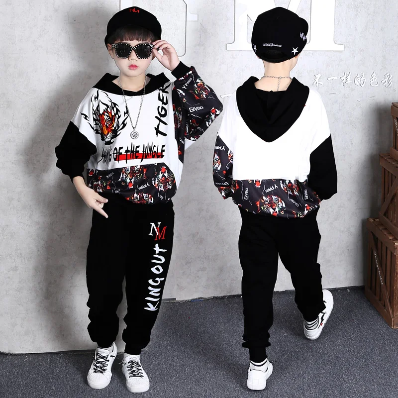 Buy White Sweatshirts & Hoodie for Boys by Force Online | Ajio.com