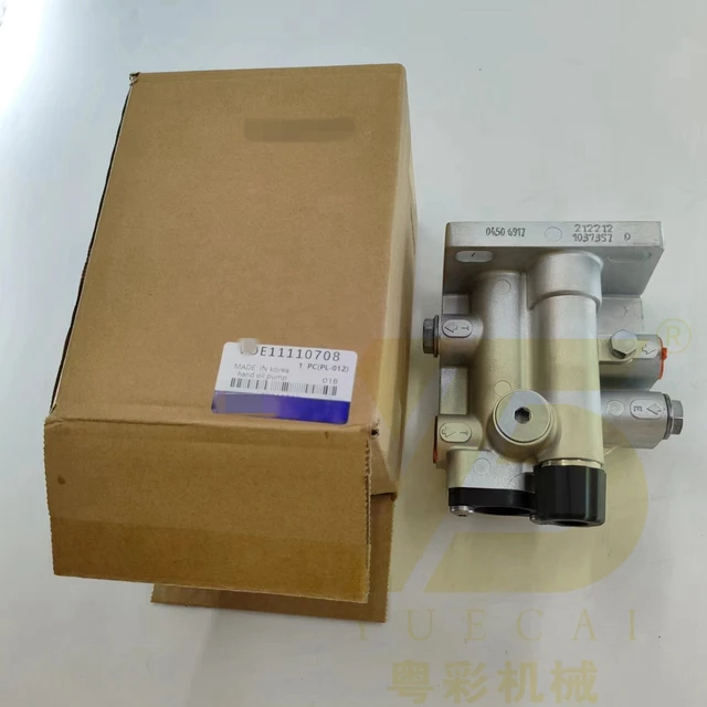 YUE CAI FOR VOLVO EC210B D6E Engine Parts Diesel Filter Seat 11110702 Oil Hand Pump 11110708 11110709