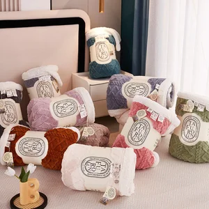 High Quality Tuff Fleece Throw Blanket Thickened Double Layer Sherpa Flannel Jacquard Bed Blankets Wholesale Cheap Sherpa Fleece