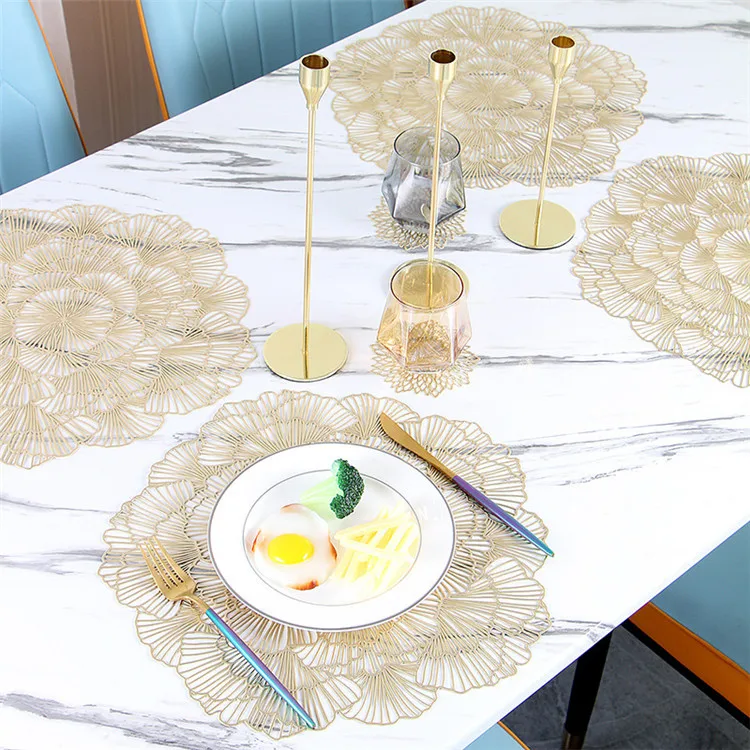 Gold Round Placemats Hollow Out Flower Shaped Table Mat Pvc Pressed