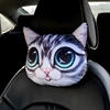 Reposacabezas de gato con ojos grandes
