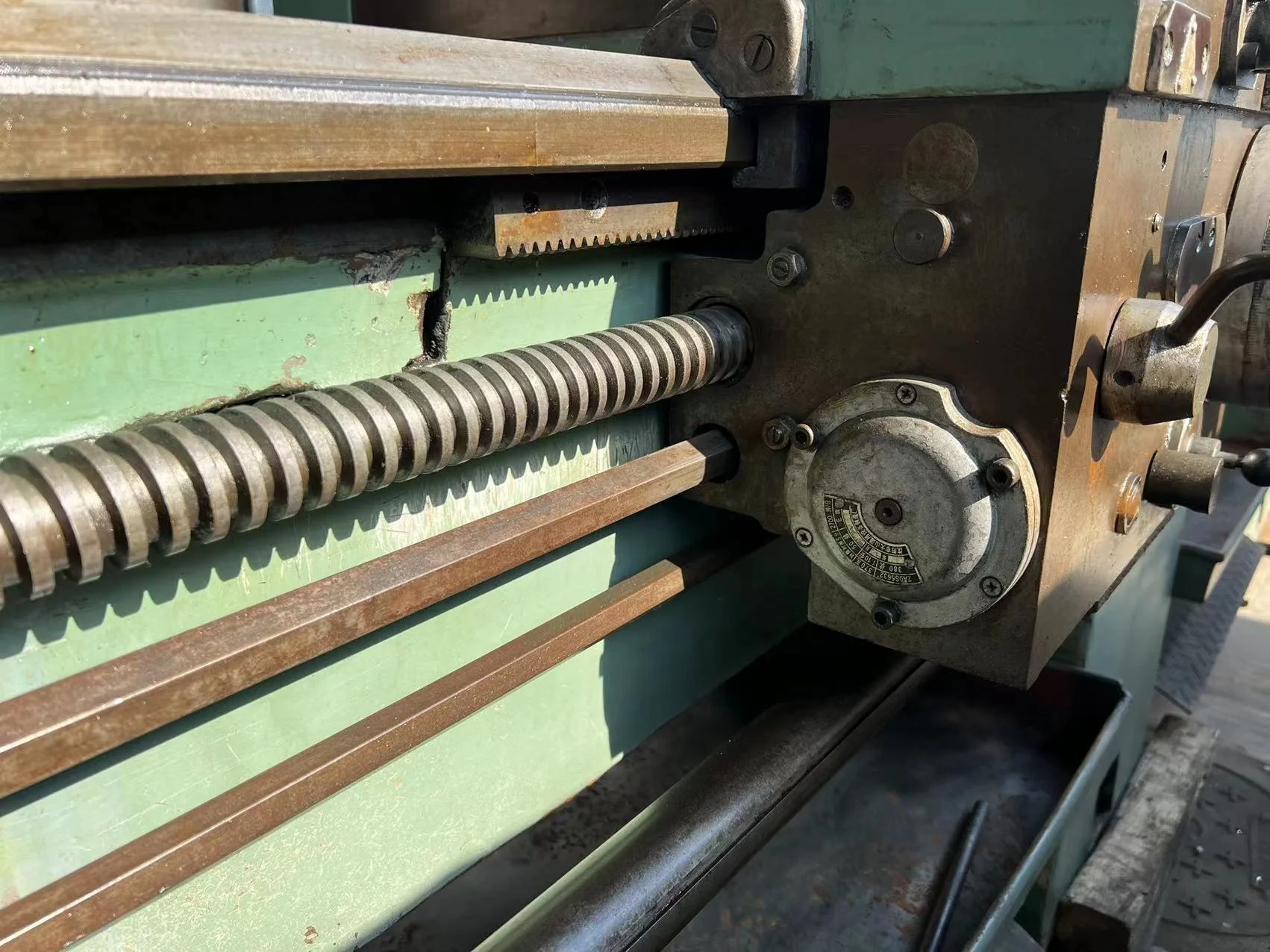 Manual Lathe Machine BOCHI Brand CS 6266 B  Secondhand Horizontal Used 2 Meters