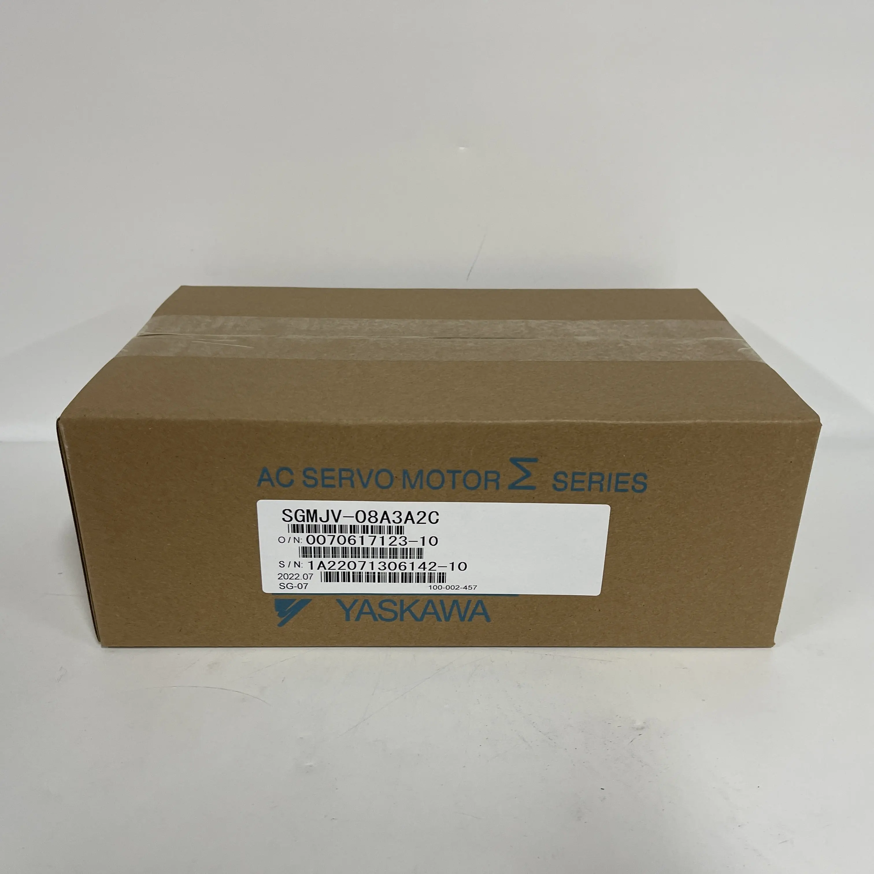 YASKAWA AC Servo Motor Sigma Series SGMJV-08A3A2C YASKAWA AC Servo Motor Sigma Series SGMJV-08A3A2C