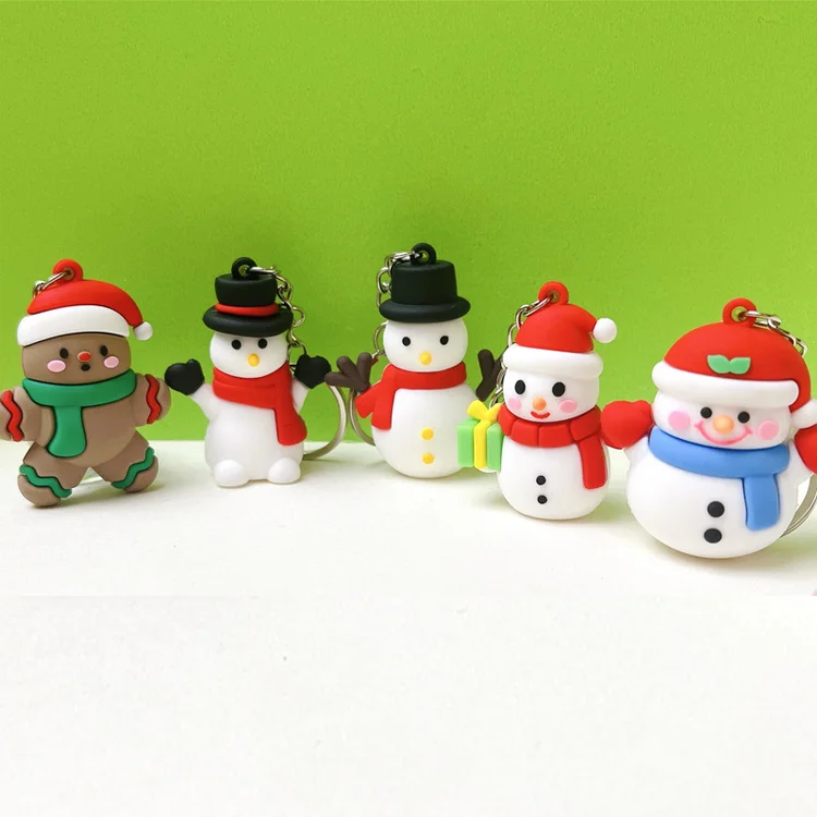 New design bulk Christmas cute rubber 3D plastic keychains wholesale soft PVC keychain manufacture