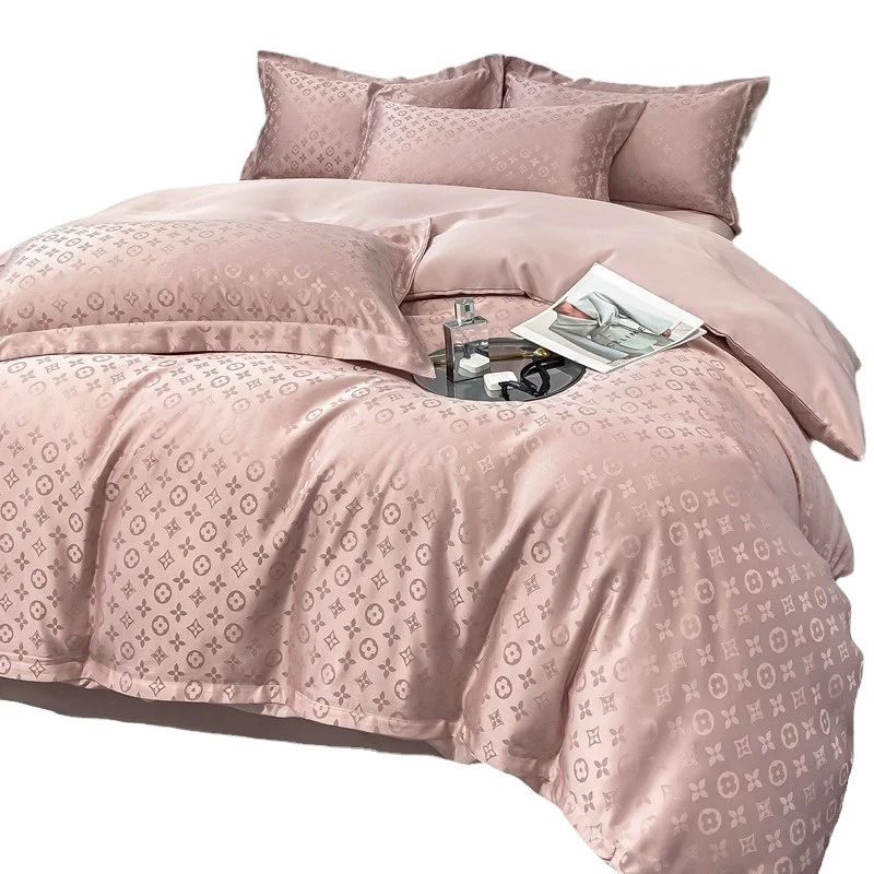 Baimai di lusso quattro pezzi lenzuolo Cool Feeling 100% poliestere copriletto King Size Set di biancheria da letto all'ingrosso per la casa
