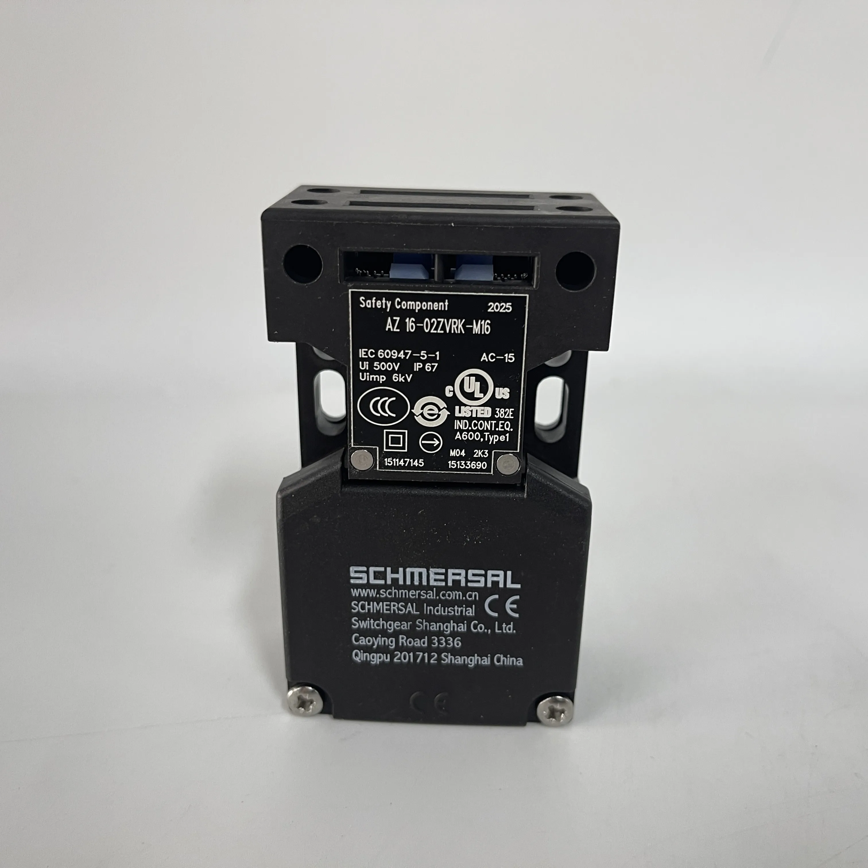 SCHMERSAL Safety Door Switch AZ 16-02ZVRK-M16