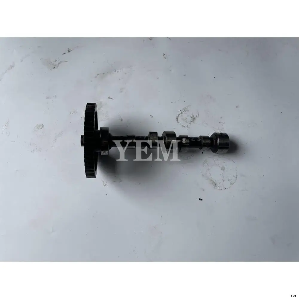 L2E Camshaft With Gear for Mitsubishi