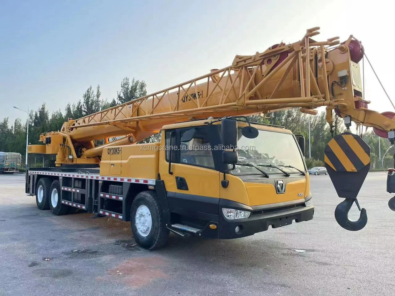 30 Ton Truck Crane Machine Qy30k5c Construction 50.2m Mobile Cranes ...