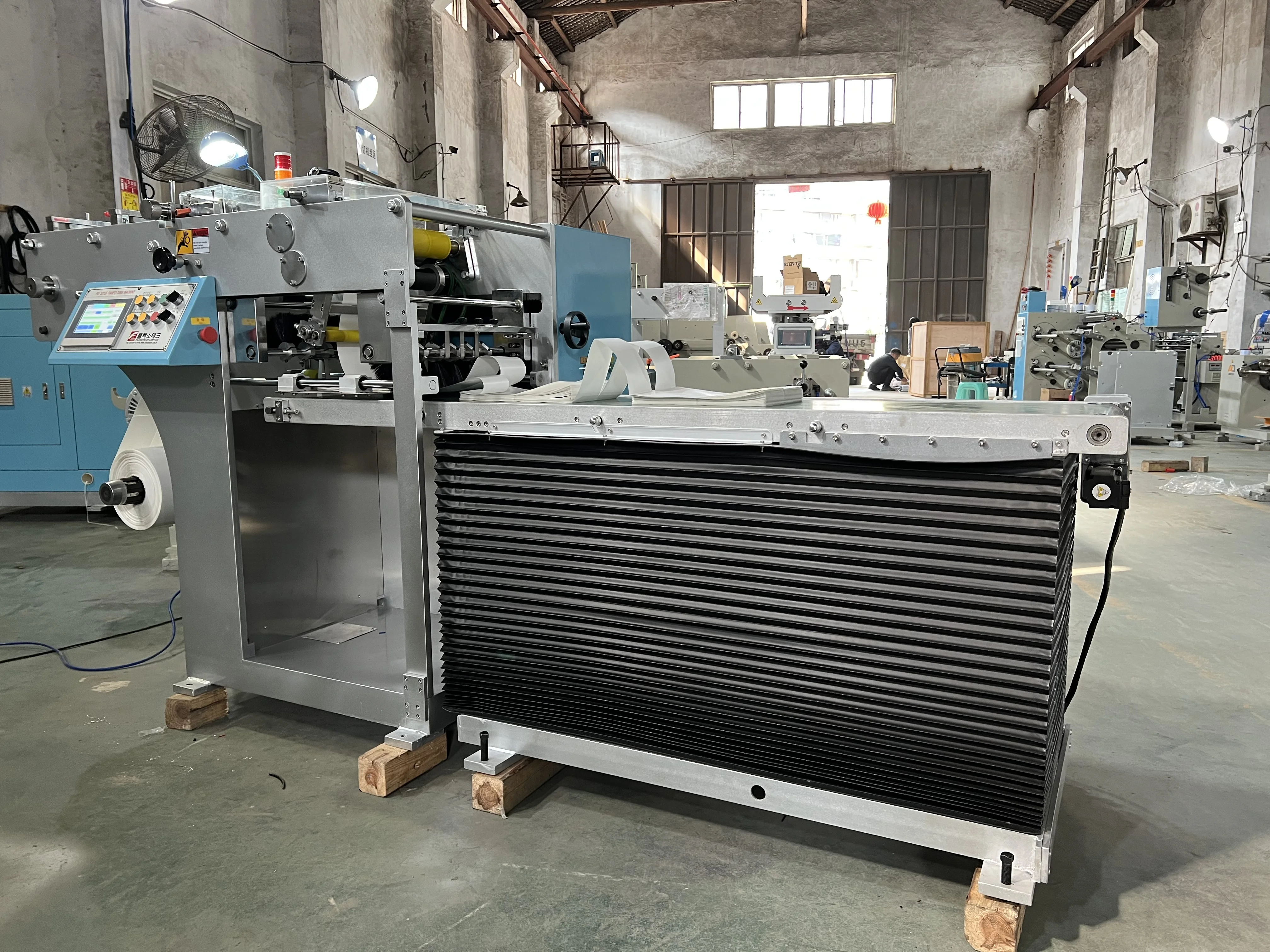GPRF-560 Factory Direct Sales Thermal Paper A4 Paper Fan Folding Machine