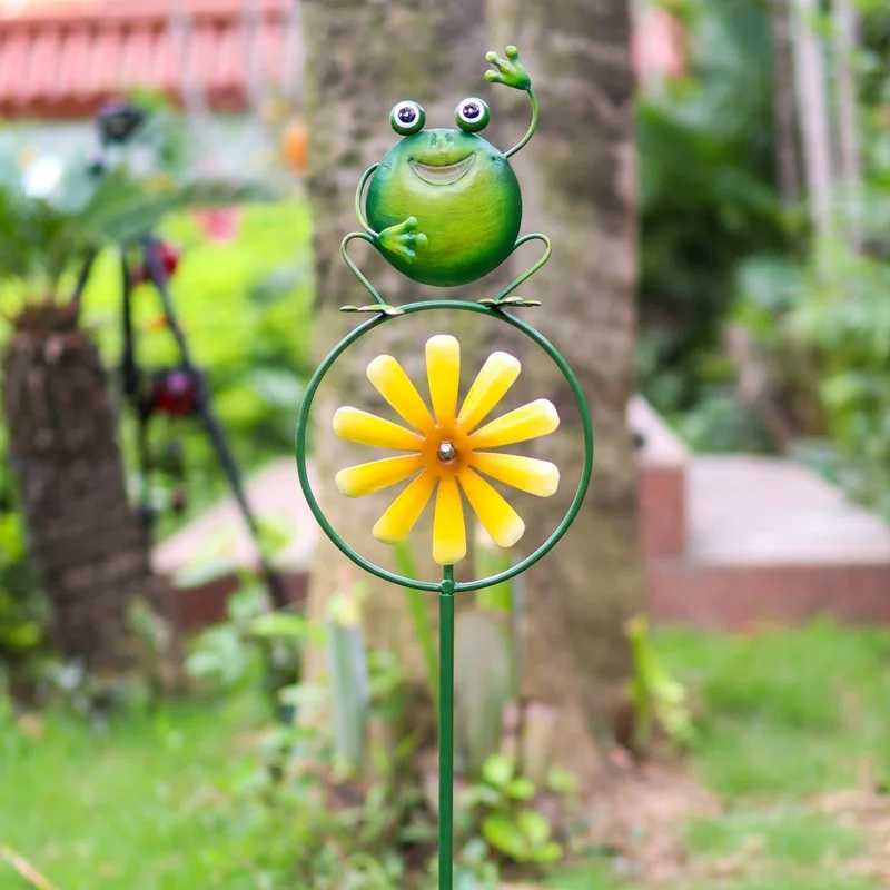 Liffy Patio Metal Frog Spinner  Stake