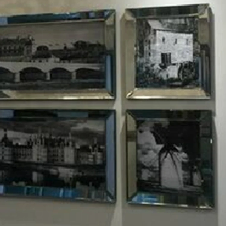 Modern Style Square Shape Beveled Mirror Picture Frame 7Pcs Photo Frame Combination for Family Photos Landscape