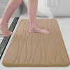 Ondulado en relieve - camel claro