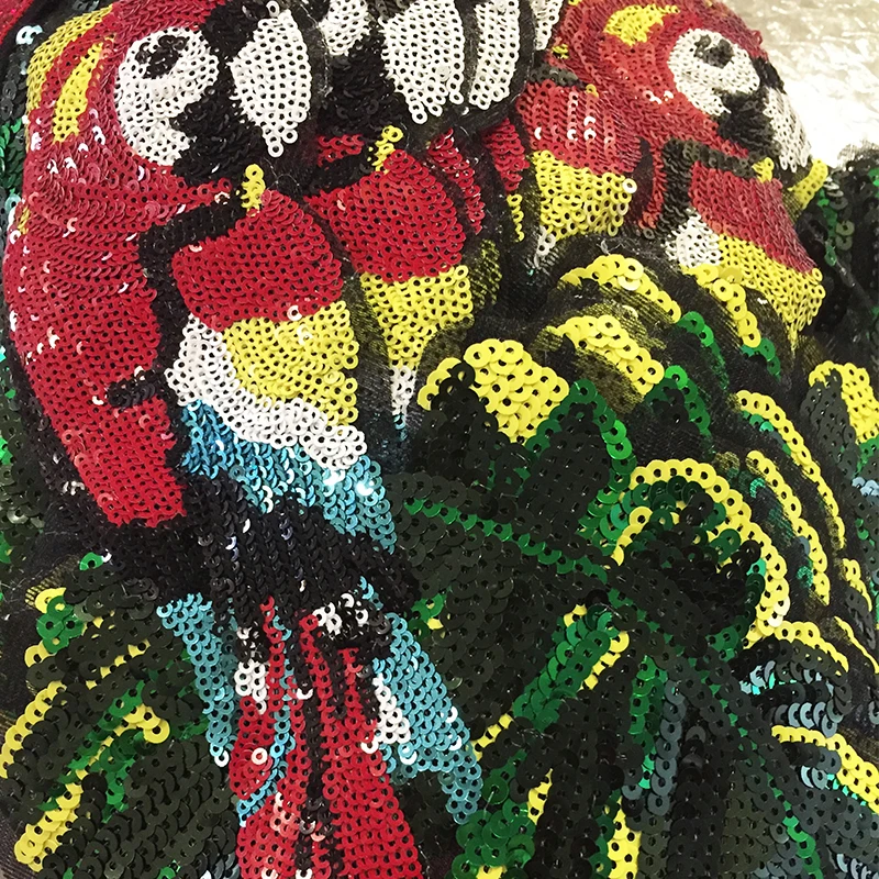 Sew on Embroidery Bird Parrot Sequin Bling Patches Designer for t Shirt Clothing