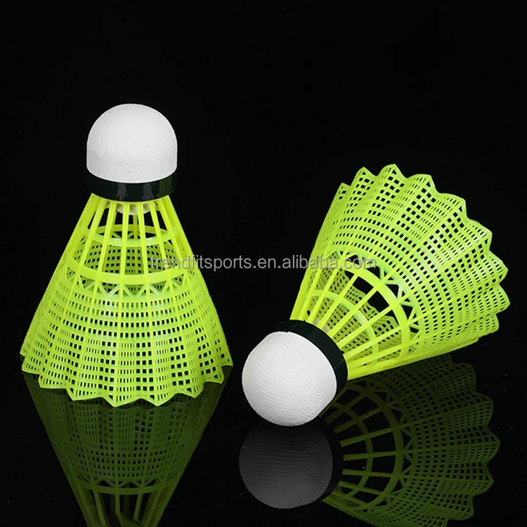 6Pcs Trainieren Nylon Federbälle Badminton Ball Outdoor Sports Zubehör