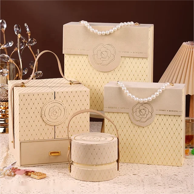 Gift Boxes High-End Recyclable Souvenir Box for Birthday Gifts Candies Kraft Embossing Paper Jewelry Packaging Bag