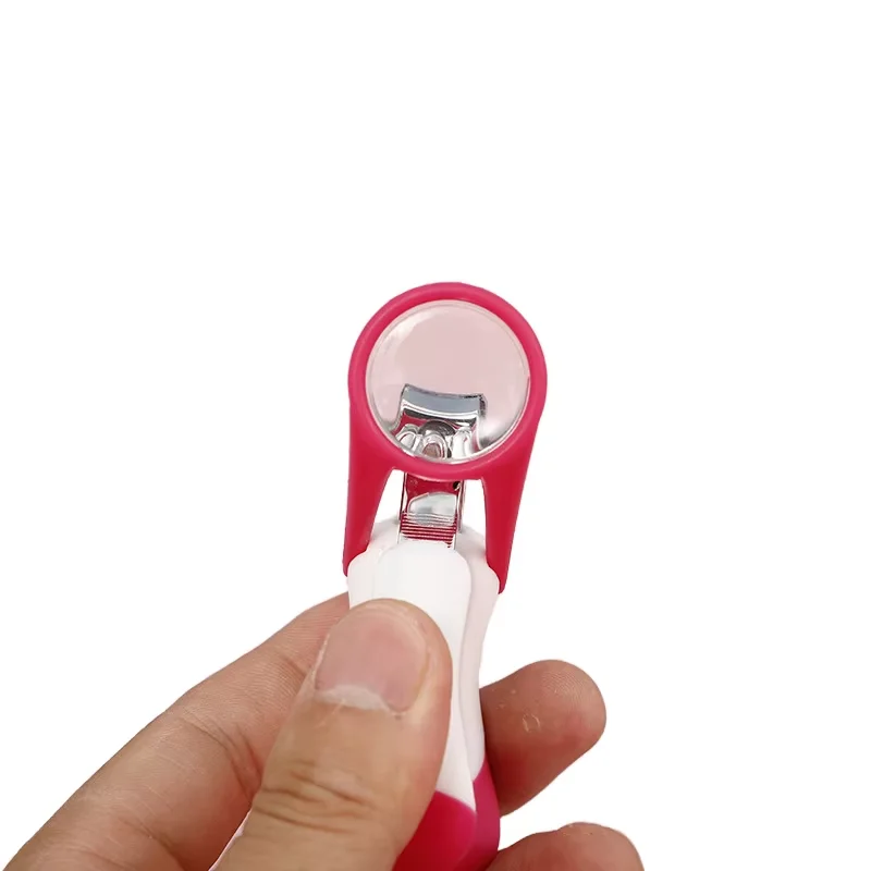 Neonatal magnifying glass nail clippers Baby nail clippers with magnifying glass factory