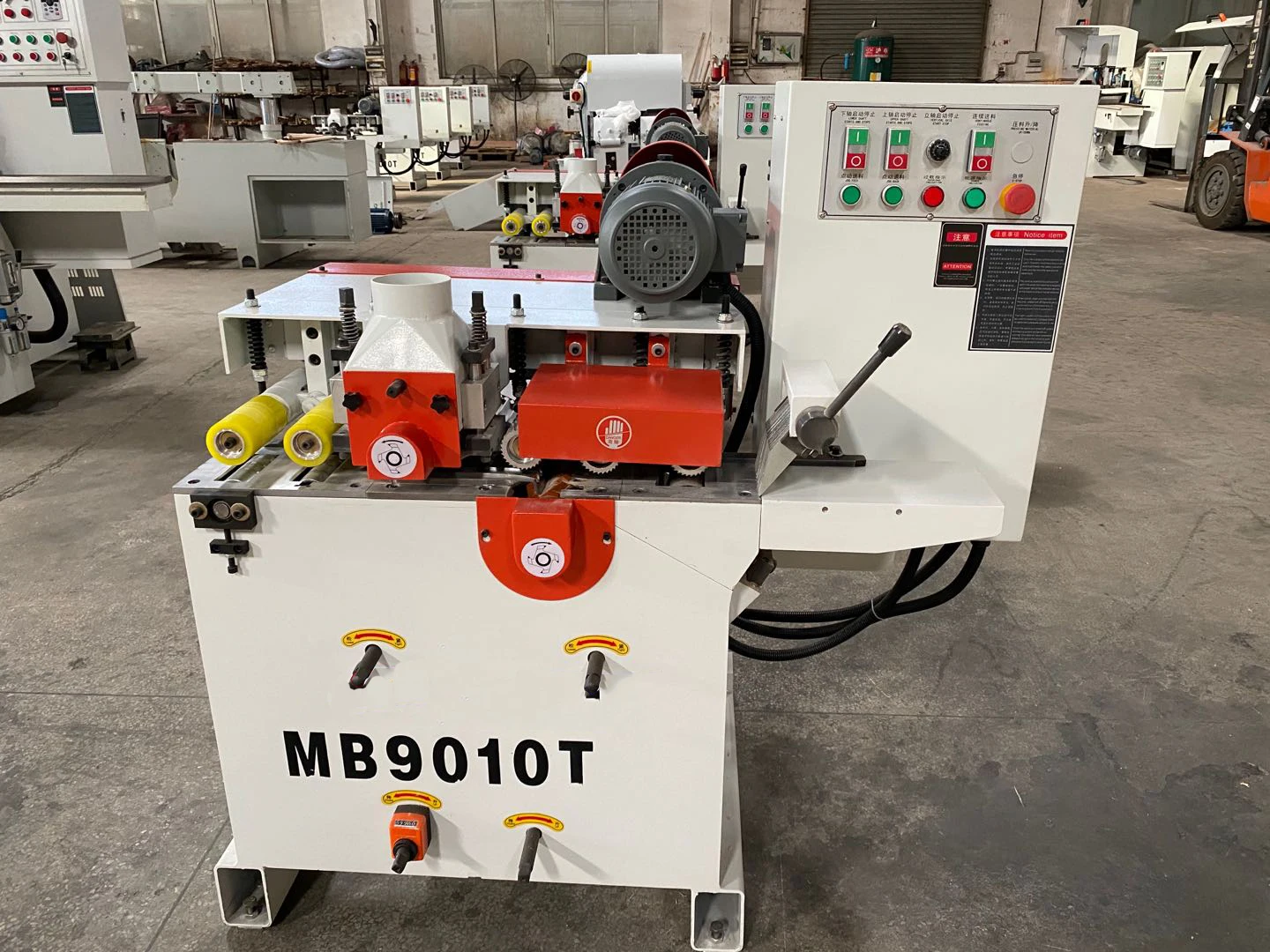 High Speed Processing Multiple Wood Bars at One Time Customized Round ...