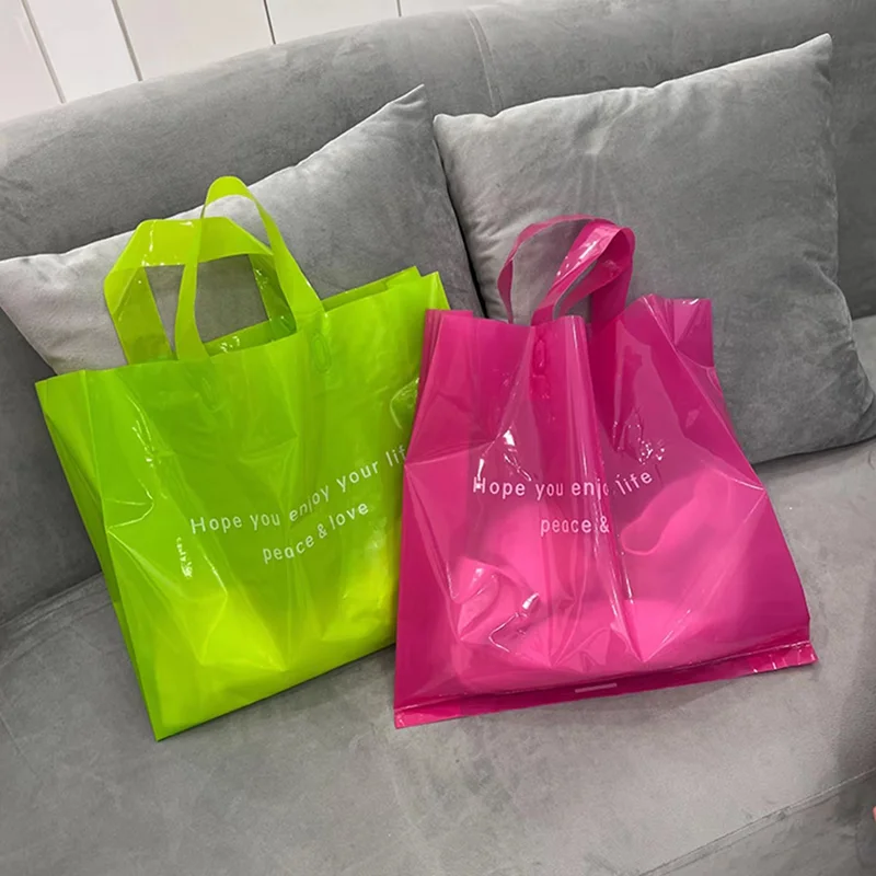 OEM Custom Logo Carry Bags Durable Poly Plastic Gift Shopping Bags for Carrying Clothes Underwear and Shoes