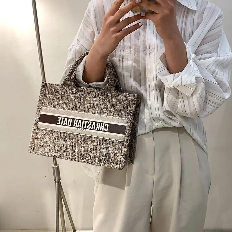 2021 Custom Printed Ladies Handbags Ladies Casual Designer Tote Bag with Lattice Pattern Women's Fashion Handbag for Summer