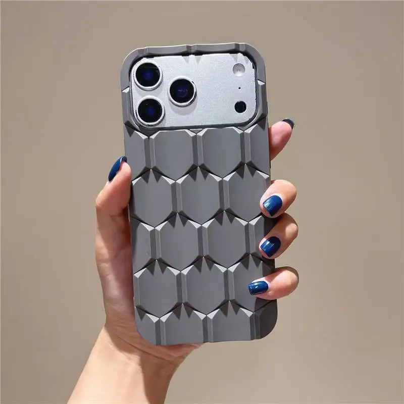 Luxury Silicone Honeycomb Phone Case Shockproof Protective Cover for Latest Smartphone Models Durable Bumper Support Sample