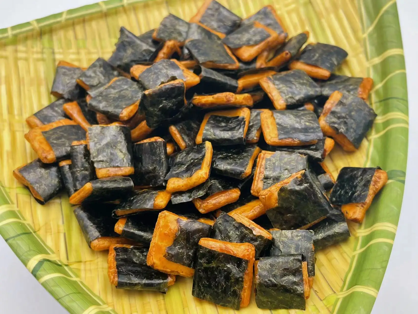 Seaweed rice Crackers Japanese Style Grain Snacks Non-fried Rice Cracker details