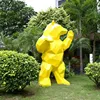 Escultura de oso de pie
