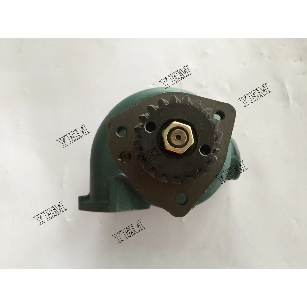 Water Pump for Nissan PE6 Engine Part Replaces 2