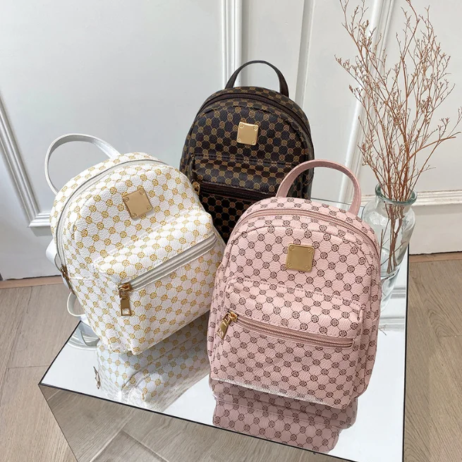 Sac a dos chic et elegant pour femme au design raffine ideal au quotidien
