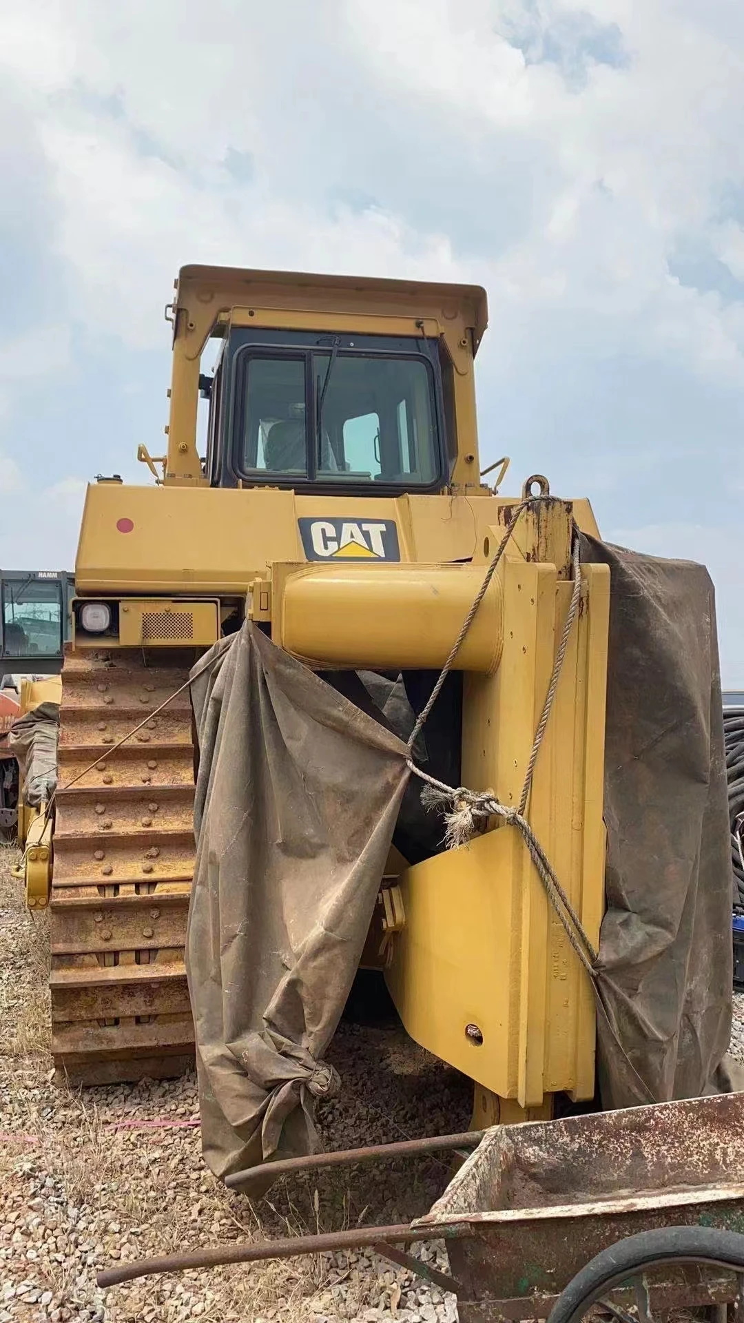 Японский строительный/Подержанный бульдозер D9N гусеничный D7h D7r D6h Подержанный