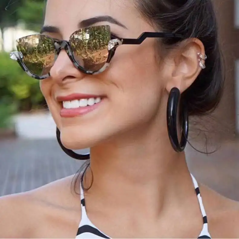 Trendy women's hot sale sunglasses 2020