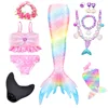 229-set tre pezzi+ghirlanda+borsa colorata+gioielli+pinne 306
