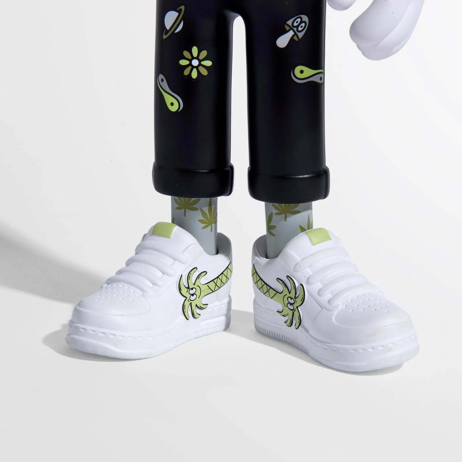 Custom Make Pvc Designer Figure 3d Artist Collectible Vinyl Figurine Skate Design Vinyl Art Toys