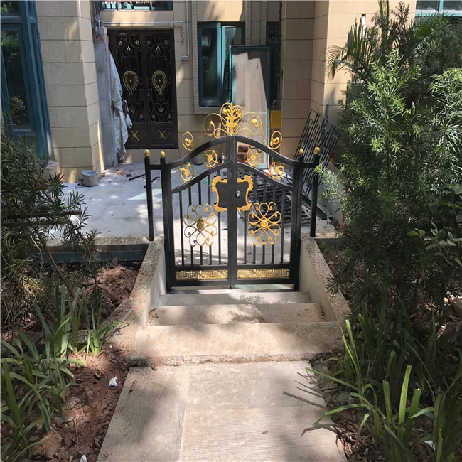 Prima Custom Nice Iron Gates Ornamental Gate Design Main Gate for Sale