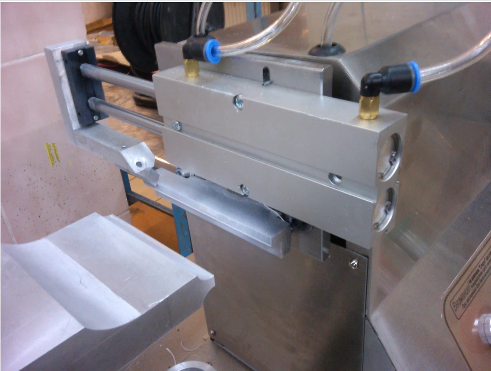 Cheap Price Semi-automatic Ultrasonic Cosmetic Tube Sealing Machine/tube Sealer/collapsible Tube