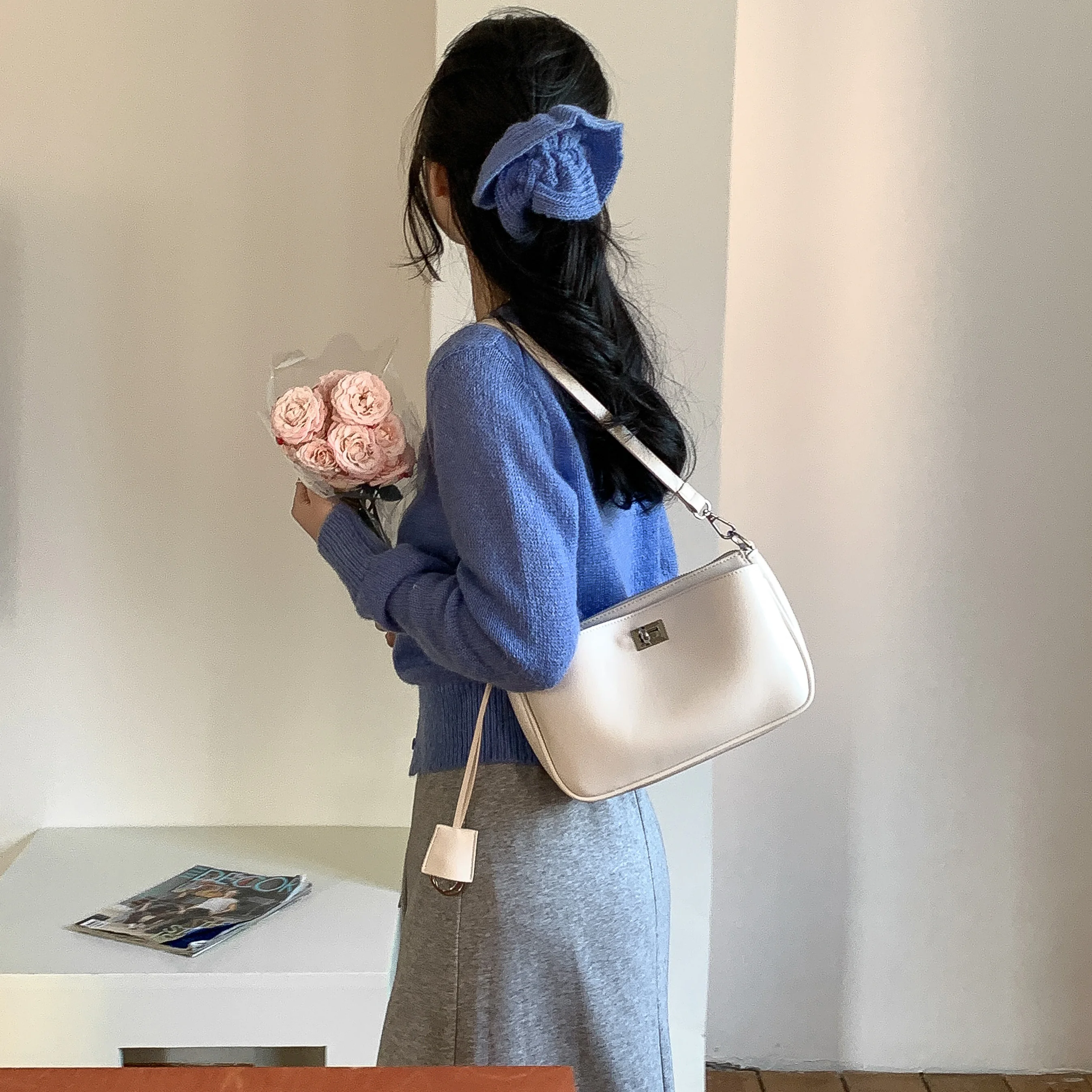 Ladies Purse Short Handle Purse Latest Trends Women Black Multi