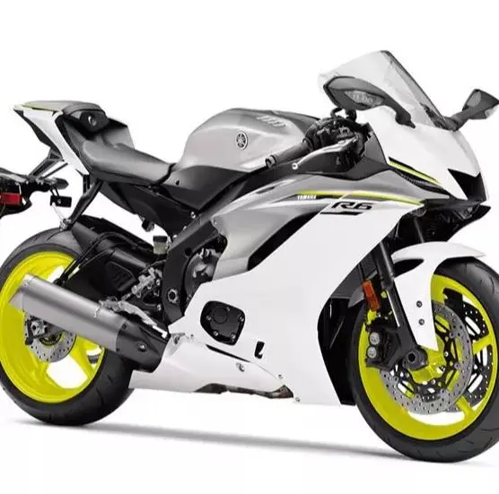 2022 Yamaha R6 White