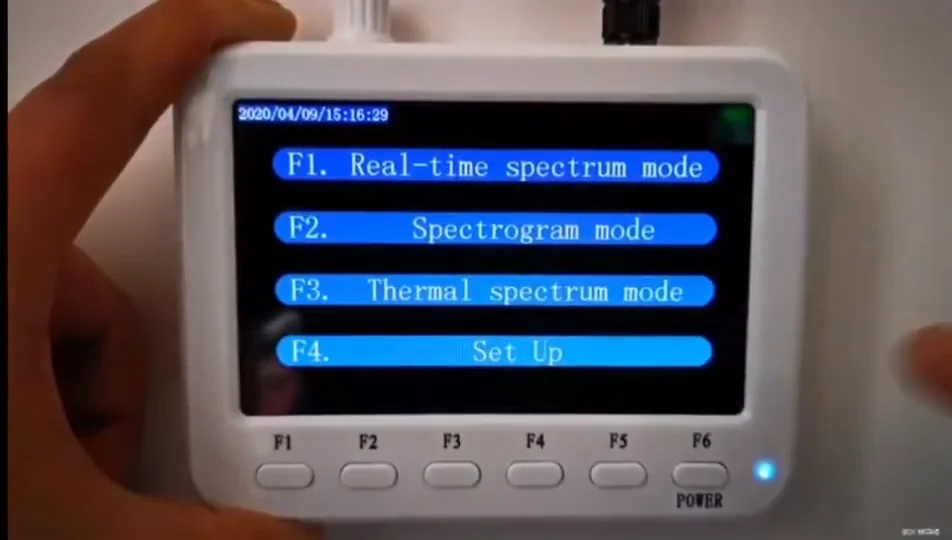 Onefind Frequency Range 10mhz2.7ghz Chinese Handheld Spectrum Analyzer
