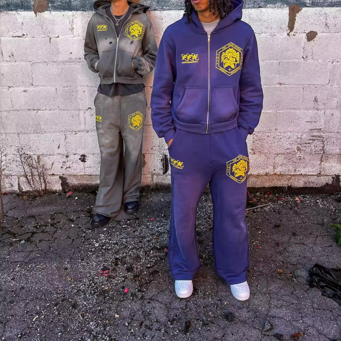 Manufacturer Streetwear Custom Distressed Embroidery Zip Sweatsuit Hoodie and Jogger Sweatpants Set Flare Tracksuit for Men gallery 3
