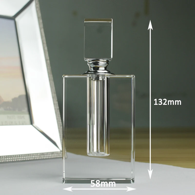 Modern Nordic Style Home Tabletop Decor Refillable Crystal Glass Perfume Bottle