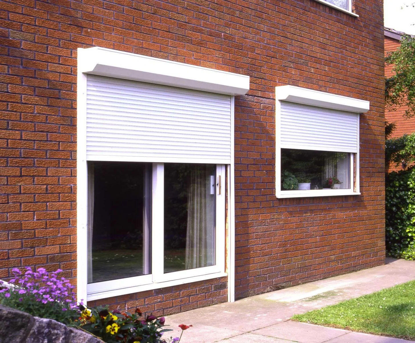 TOMA Aluminium Roller Shutter Window with Fashionable Design Aluminum Sliding Window Roller windows and Doors Aluminum Alloy