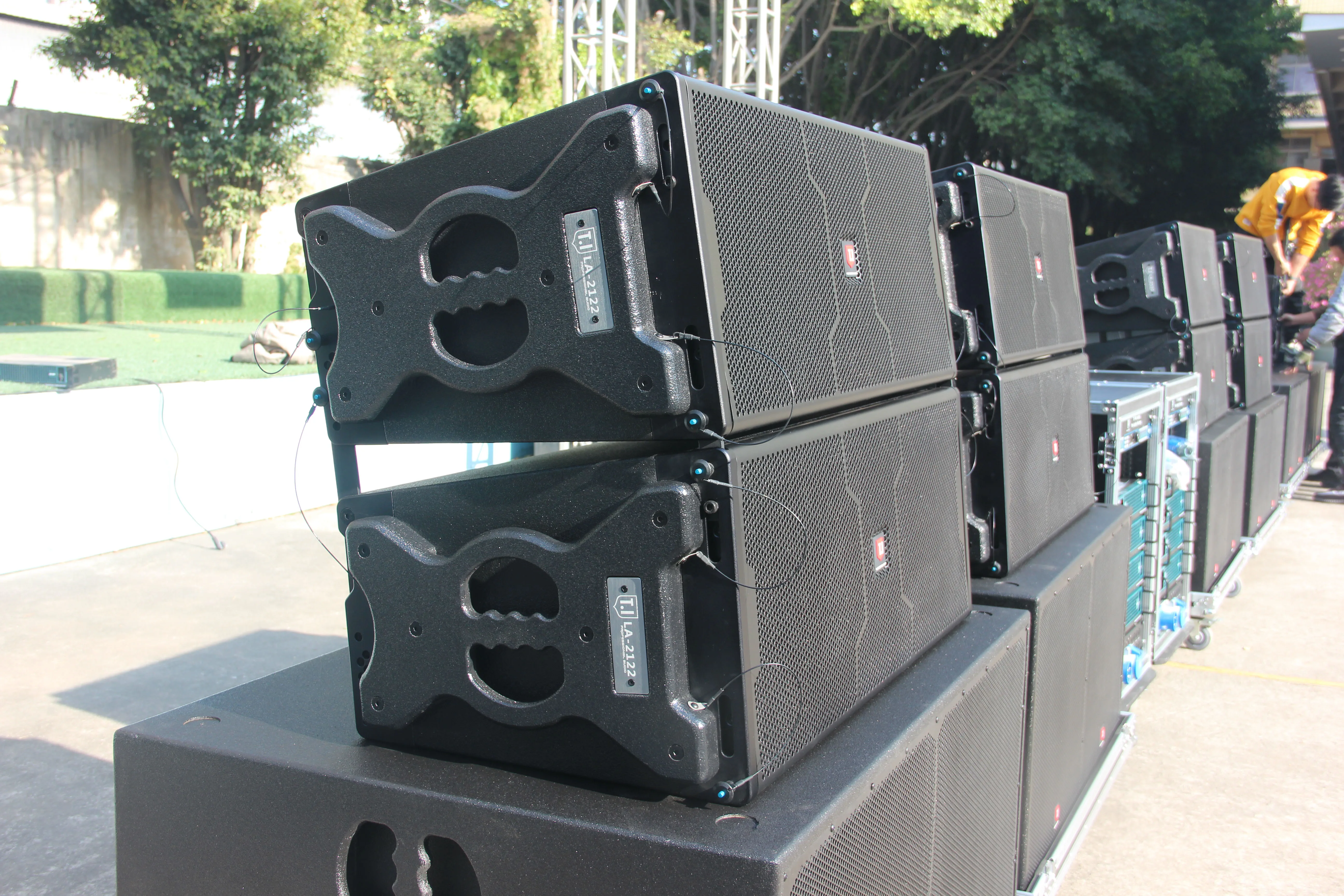 Line Array Sound System Speaker Outdoor Speaker Speaker Handle Ce Wood Modern LA212 Dual 12 Inches Ghxamp 2 Inch 24 Ohm 10w 3"