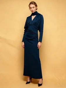 New Product Solid Color Dress  V-neck Long Sleeves Slim Fit Pleats Long Dress for Daily
