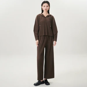 2025 Autumn Women's Fashion Sweater Set Design Loose Hooded Top and Straight Pants Set Miyake Pleated Two-piece Set