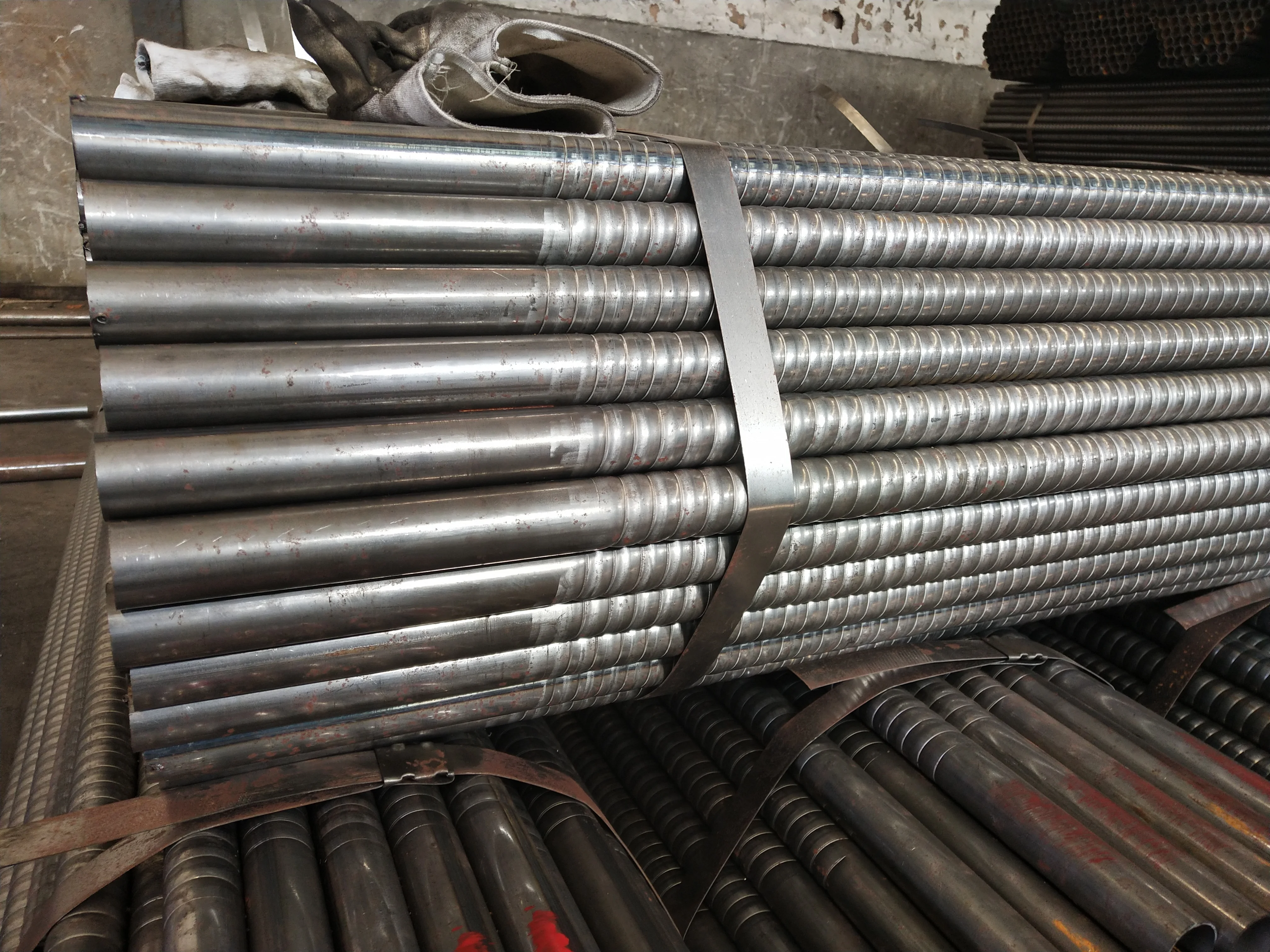 Astm A709-50w Astm A423 Gr 1 48" 10CrNiCuP 09CrCuSb Corten-B Weathering Seamless Steel Pipe Spiral Groove Tube